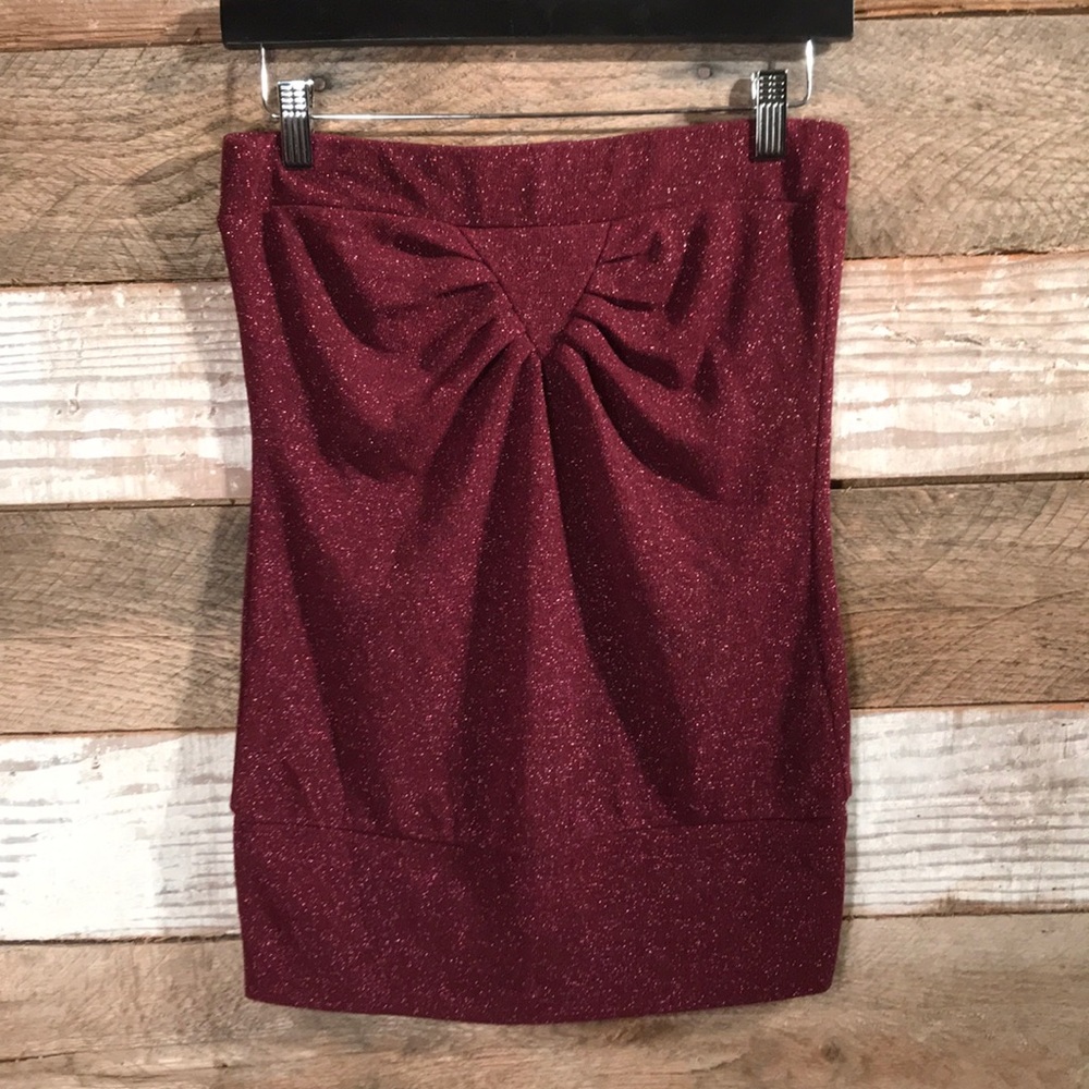 Strapless top